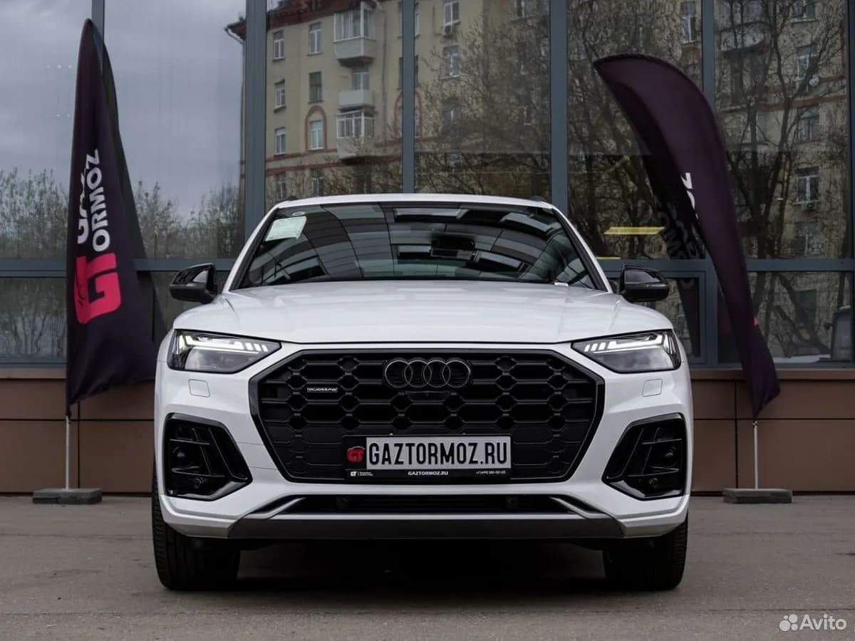 Audi Q8 — фото 2