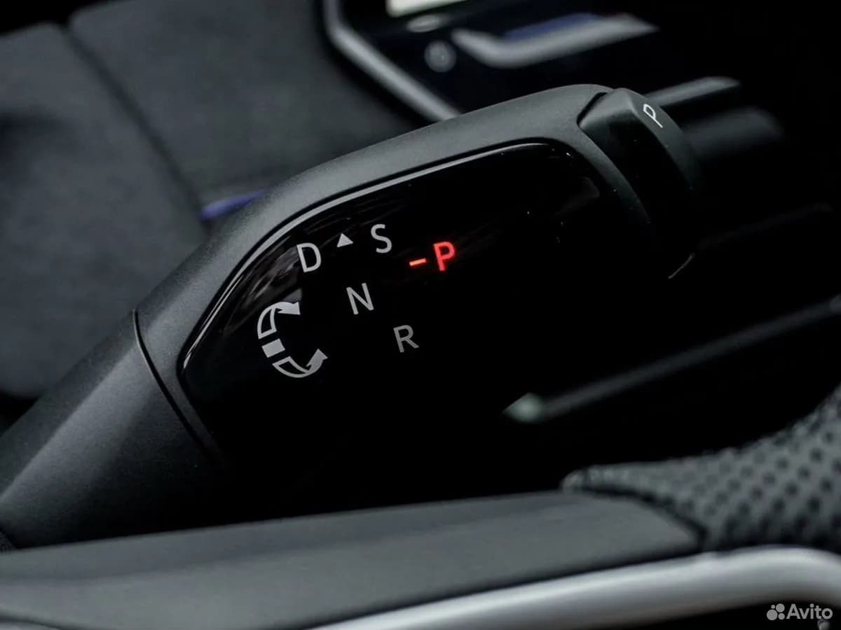 Volkswagen Tiguan L — фото 27