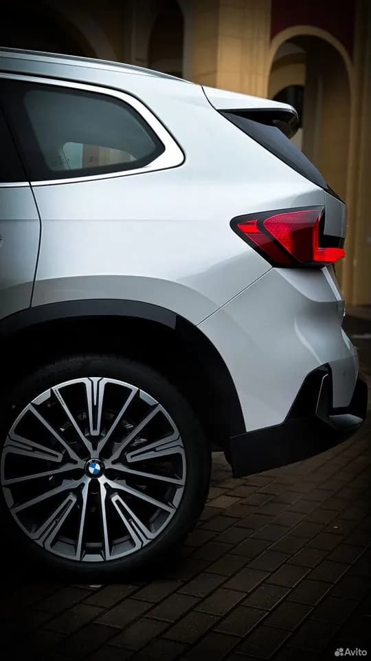 BMW X1 — фото 11