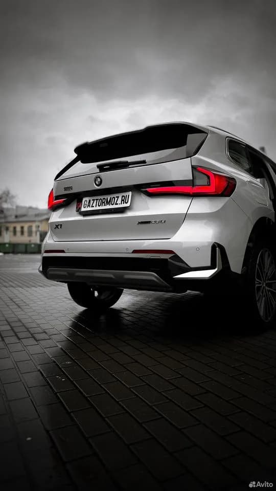 BMW X1 — фото 5