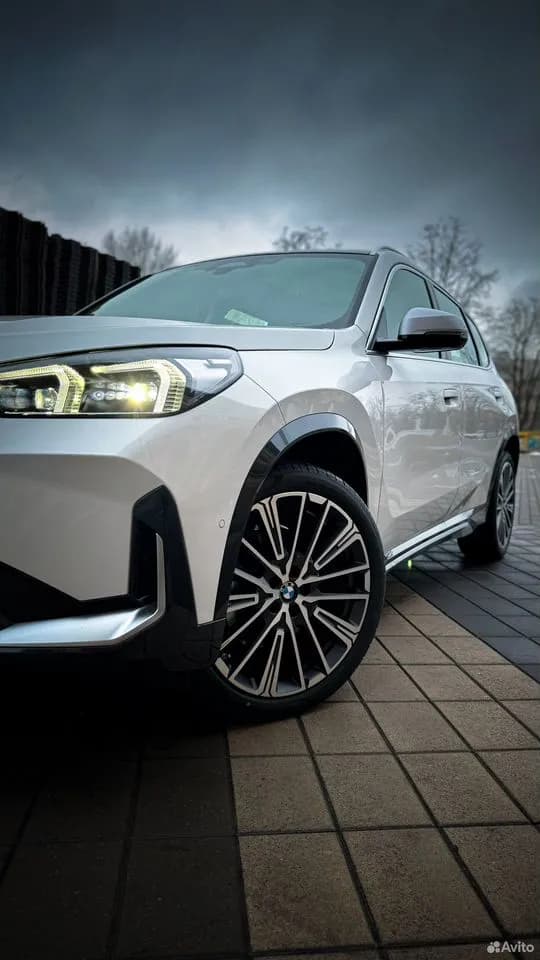 BMW X1 — фото 10