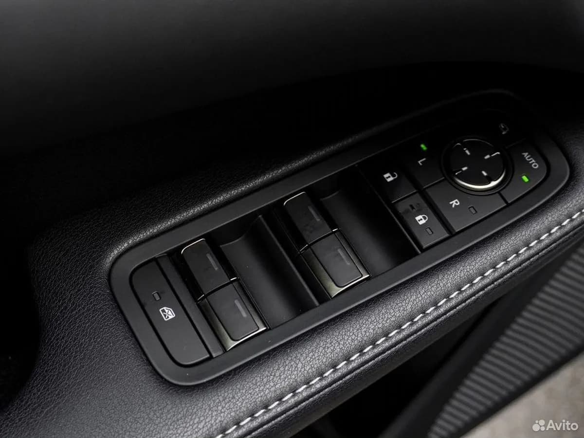 Lexus RX — фото 15