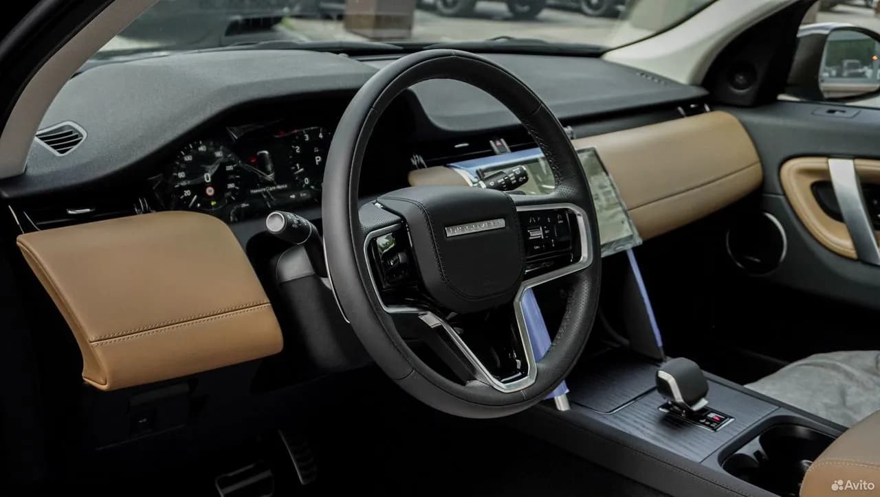 Land Rover Discovery Sport — фото 12