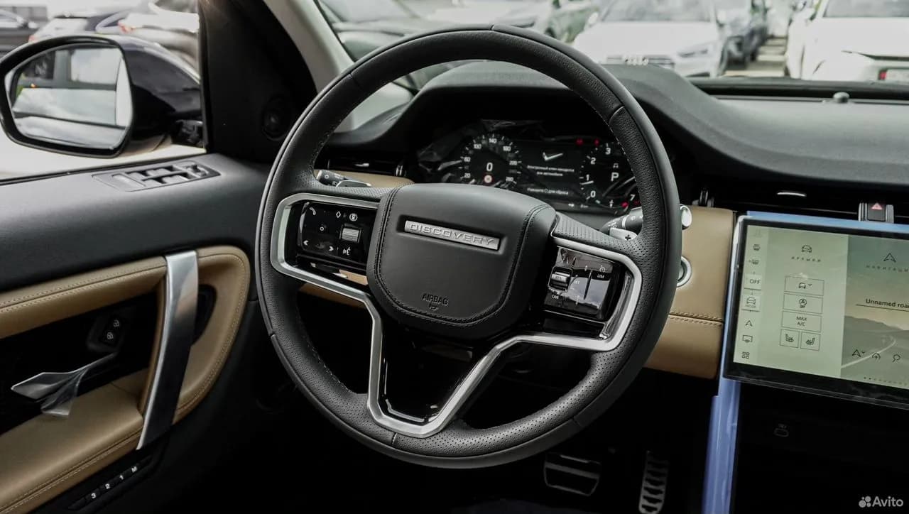 Land Rover Discovery Sport — фото 20
