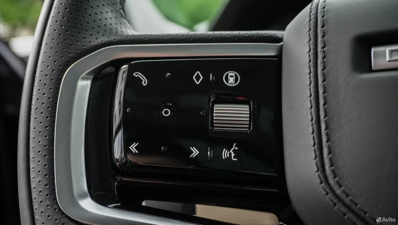 Land Rover Discovery Sport — фото 21