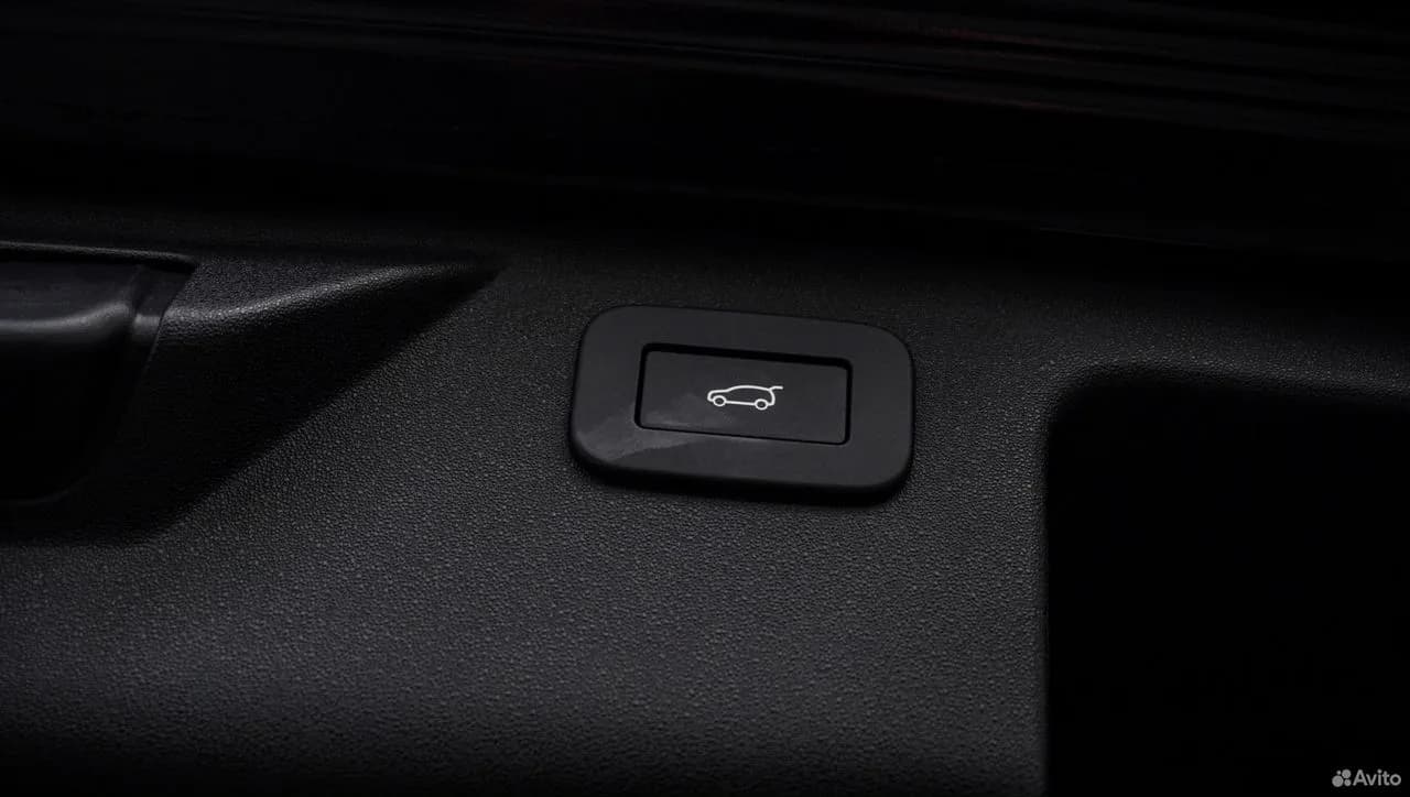 Land Rover Discovery Sport — фото 29