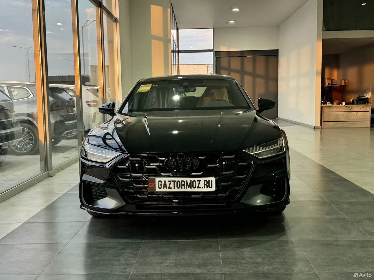 Audi A7L — фото 2