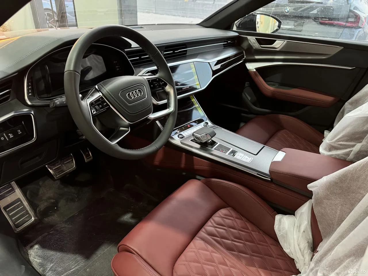 Audi A7L — фото 8