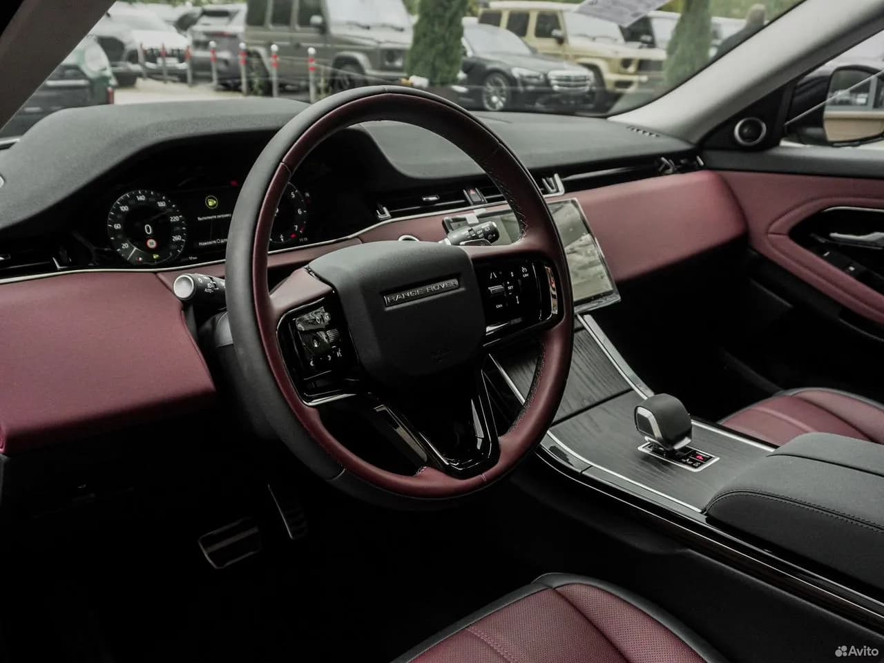 Land Rover Range Rover Evoque — фото 15