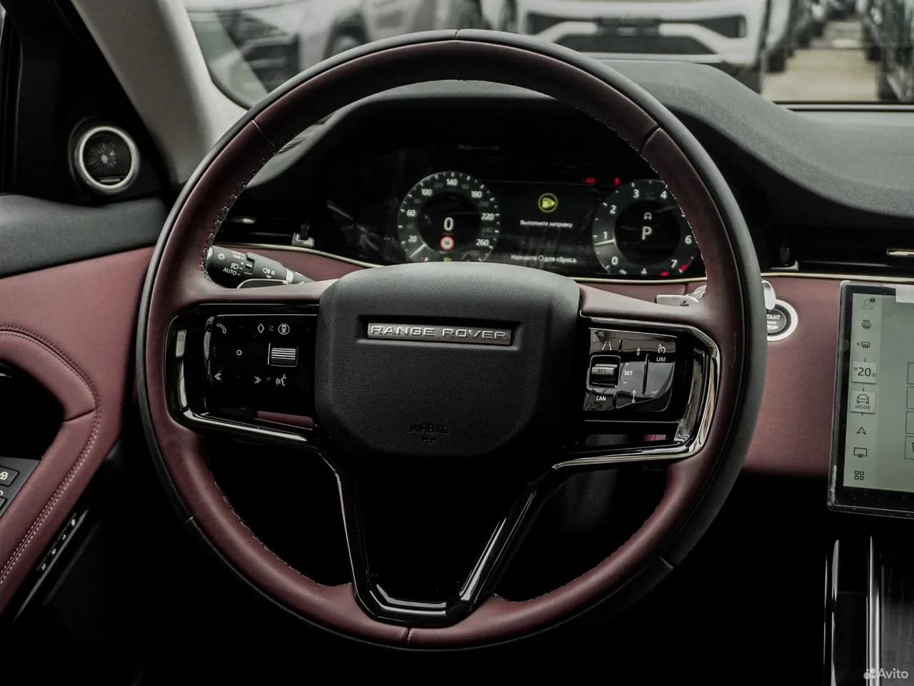 Land Rover Range Rover Evoque — фото 29
