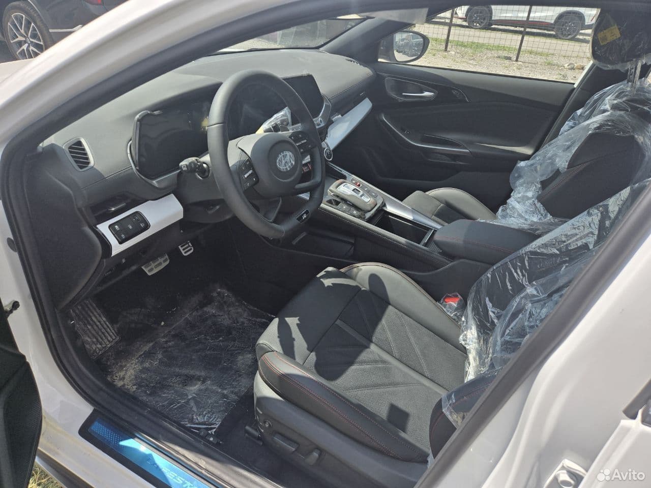 Hyundai Lafesta 1.5 DCT (200 л.с.) 2025 г. 1 км — фото 8