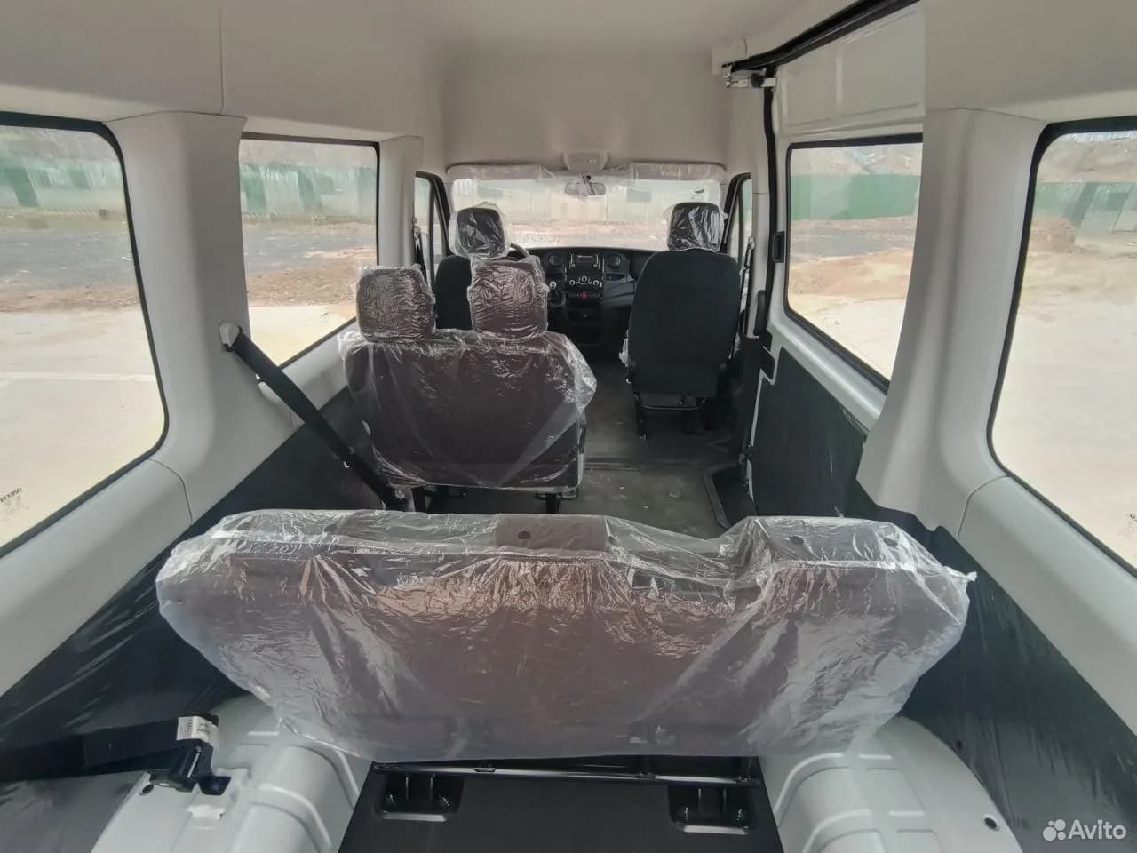 Iveco Daily 2.0 D MT (143 л.с.) 2024 г. 2 км — фото 8