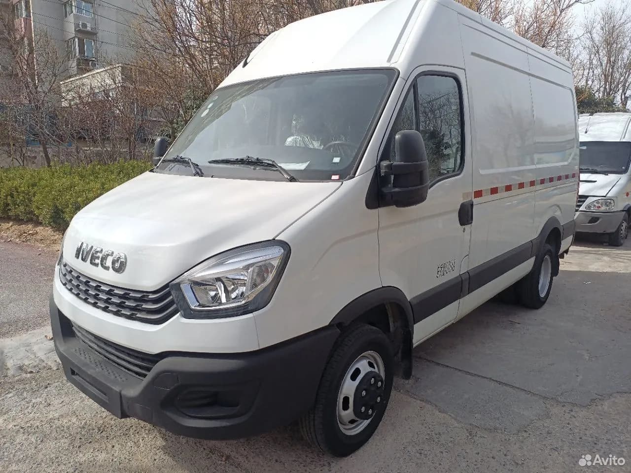 Iveco Daily 2.0 D MT (143 л.с.) 2024 г. 1 км