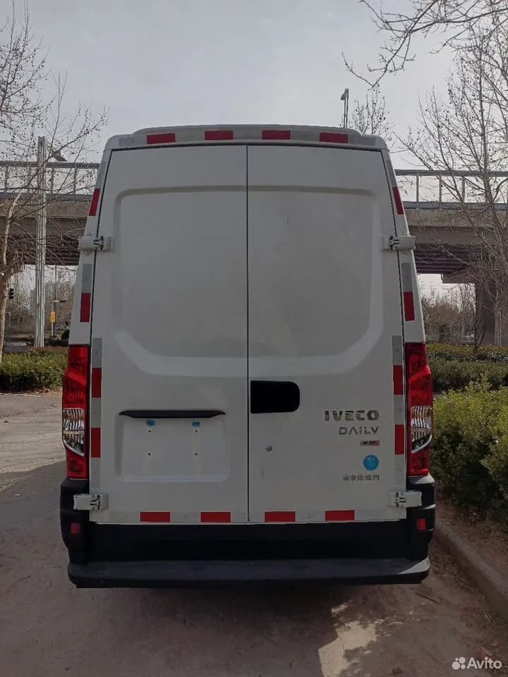 Iveco Daily 2.0 D MT (143 л.с.) 2024 г. 1 км — фото 6
