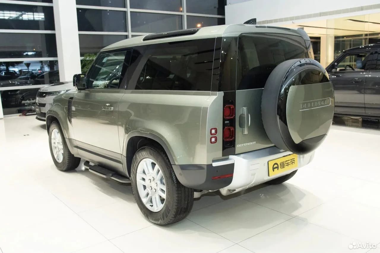 Land Rover Defender — фото 5