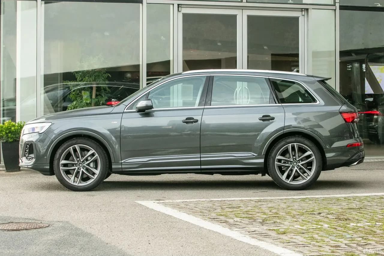 Audi Q7 — фото 4