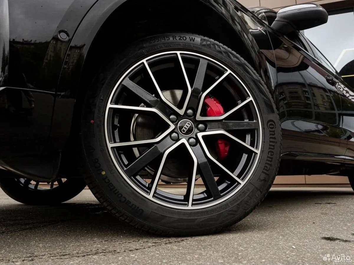 Audi Q5 Sportback — фото 12