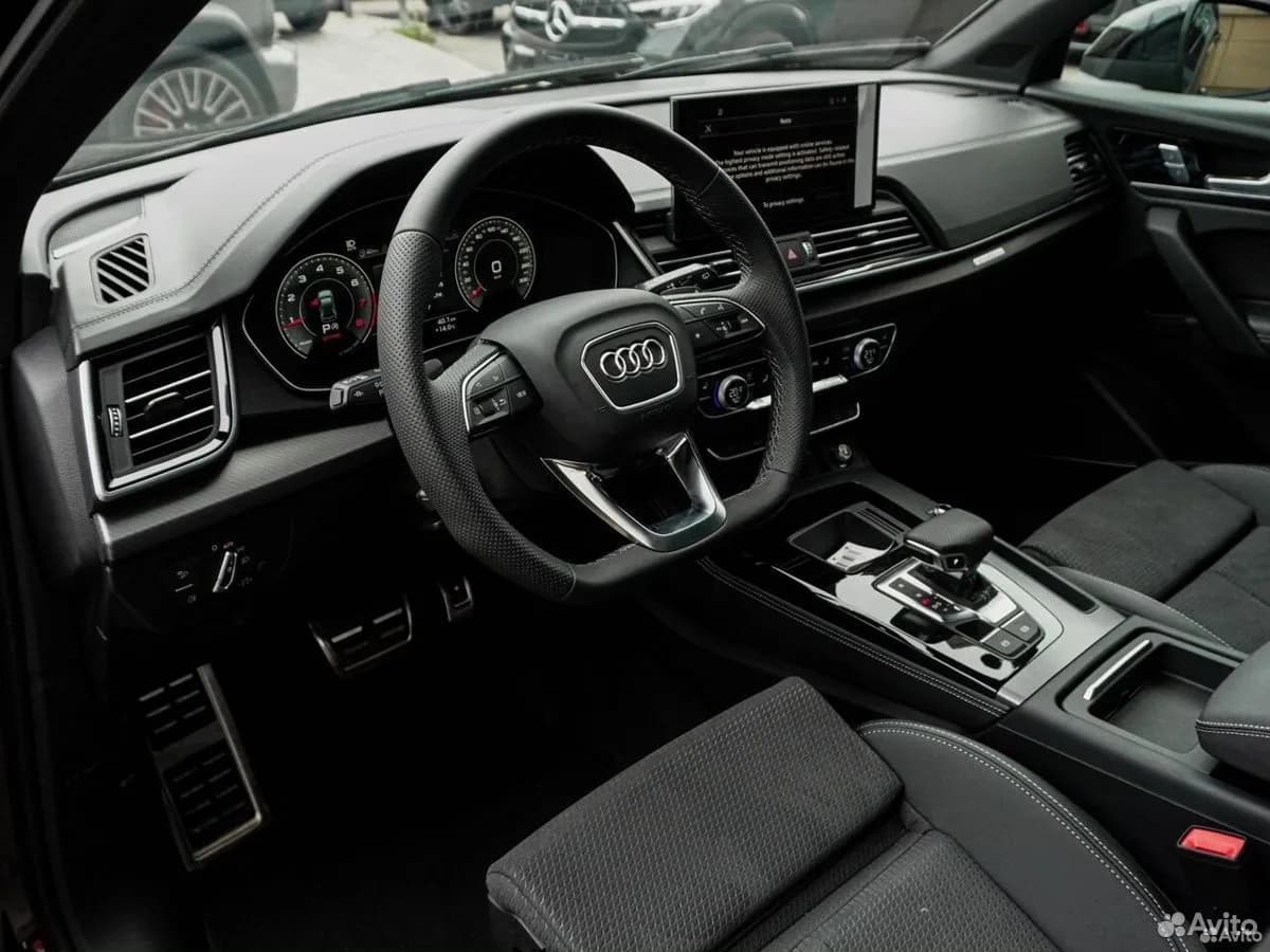 Audi Q5 Sportback — фото 13