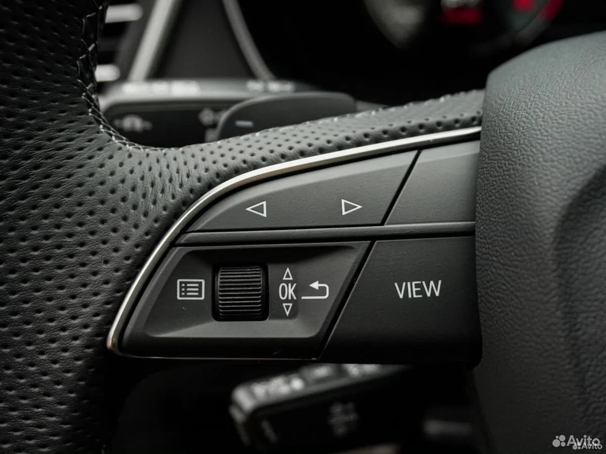 Audi Q5 Sportback — фото 20