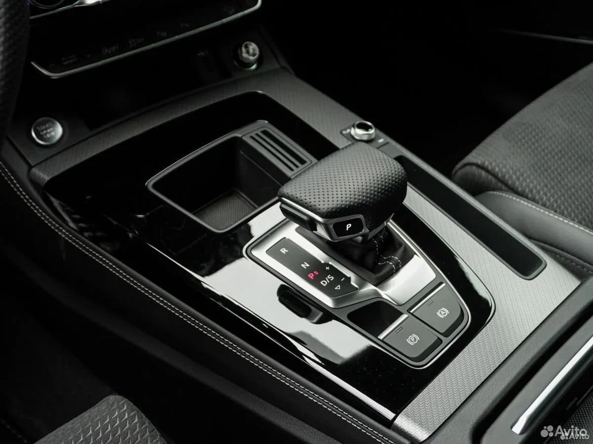 Audi Q5 Sportback — фото 21