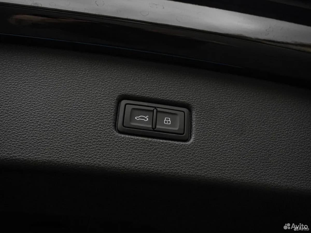 Audi Q5 Sportback — фото 32