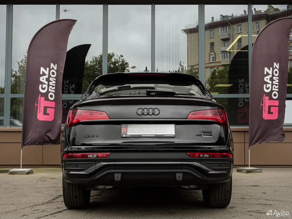 Audi Q5 Sportback — фото 7