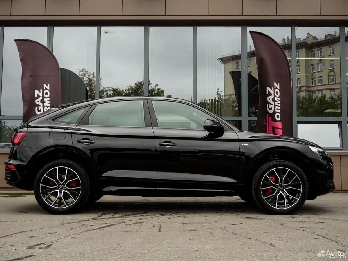 Audi Q5 Sportback — фото 9