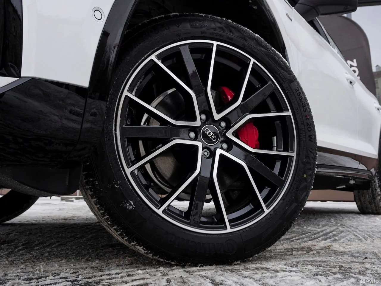 Audi Q5 Sportback — фото 13