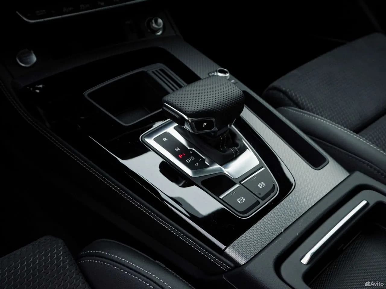 Audi Q5 Sportback — фото 23