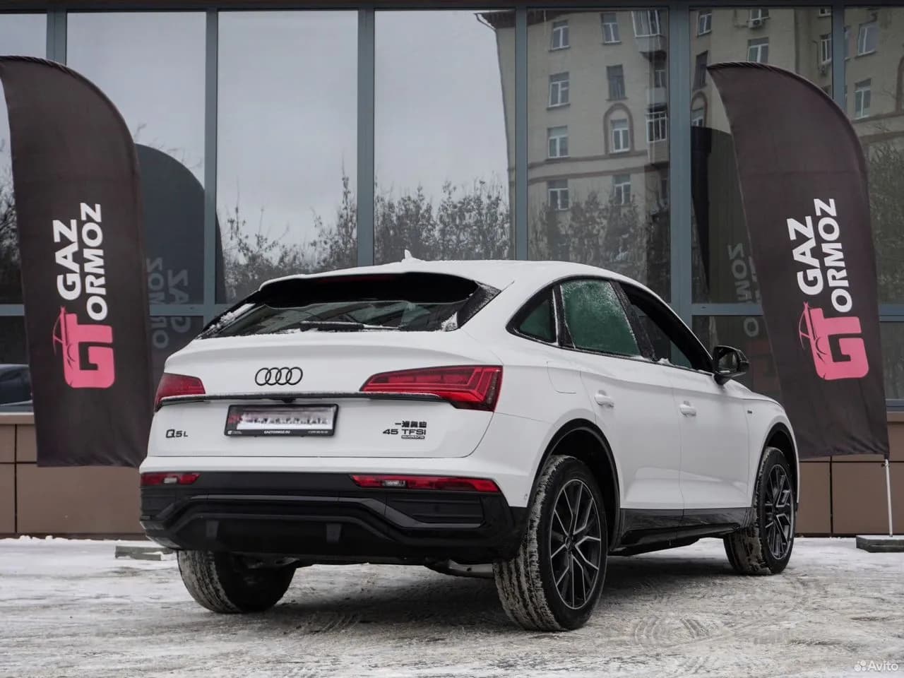 Audi Q5 Sportback — фото 8