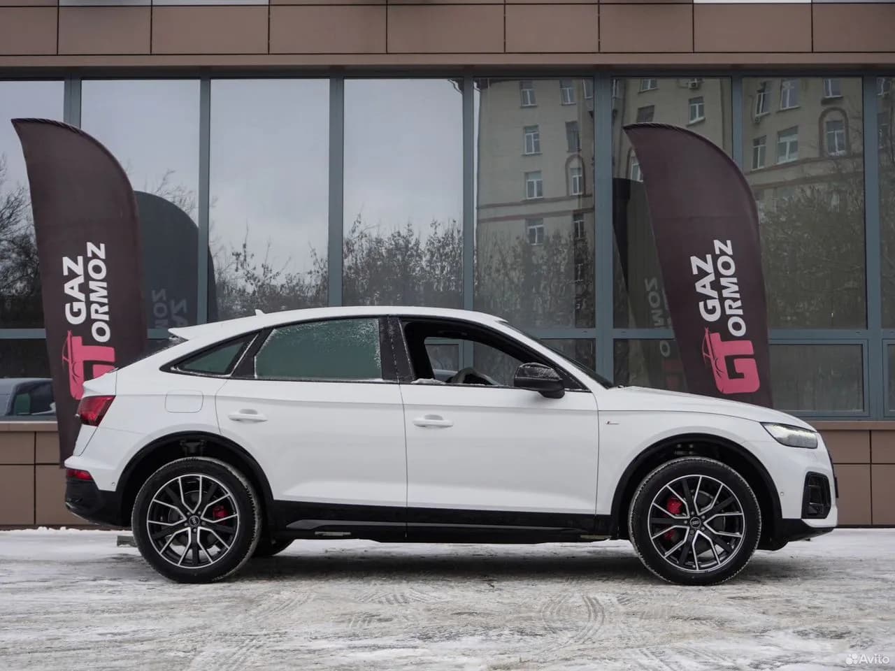 Audi Q5 Sportback — фото 9