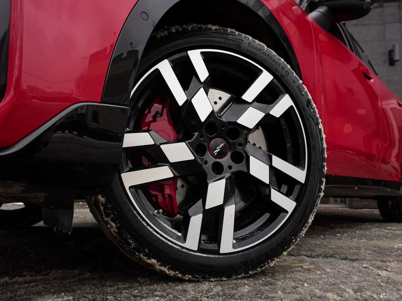 MINI John Cooper Works Countryman — фото 12