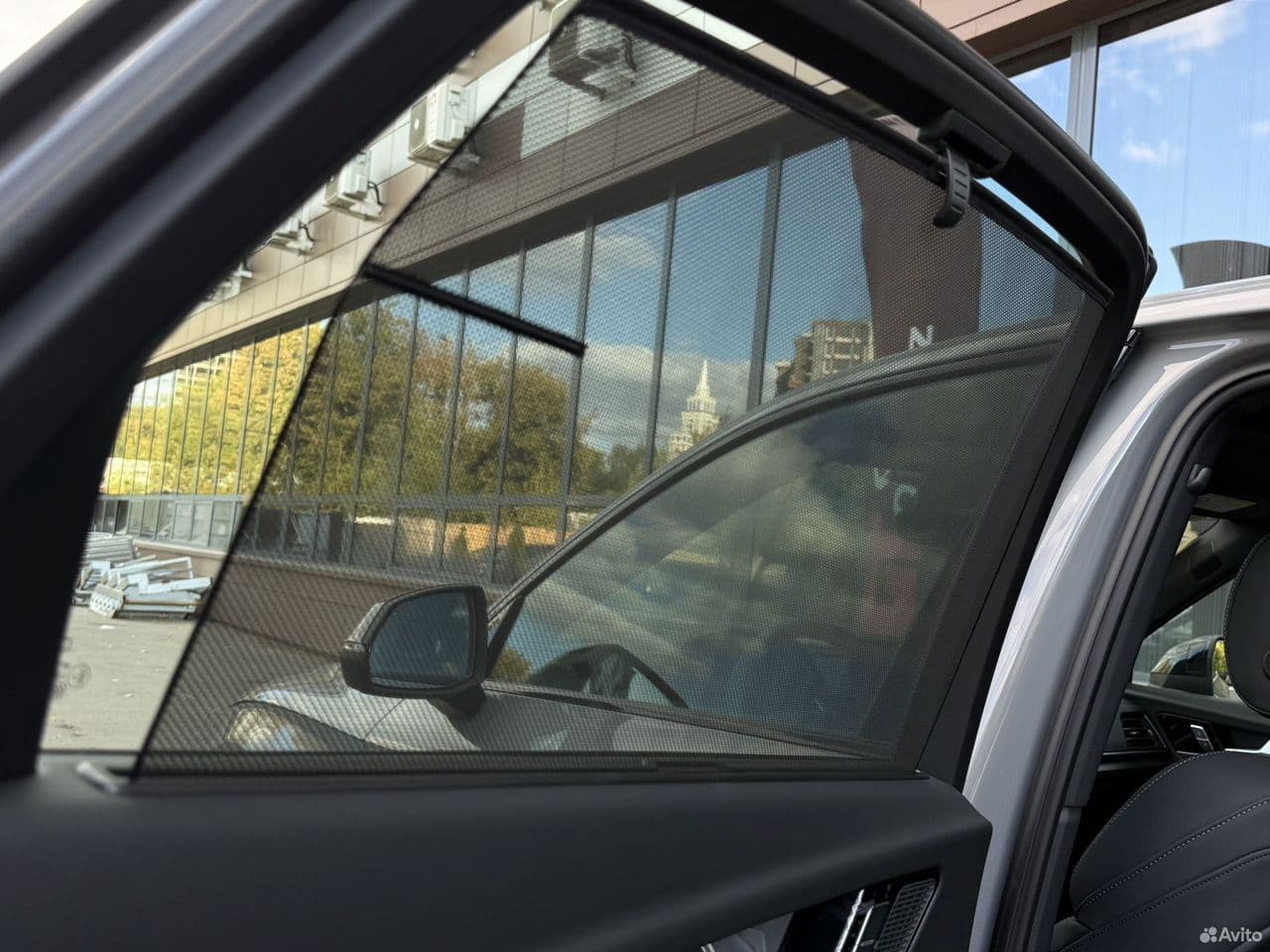 Audi Q5 Sportback — фото 18