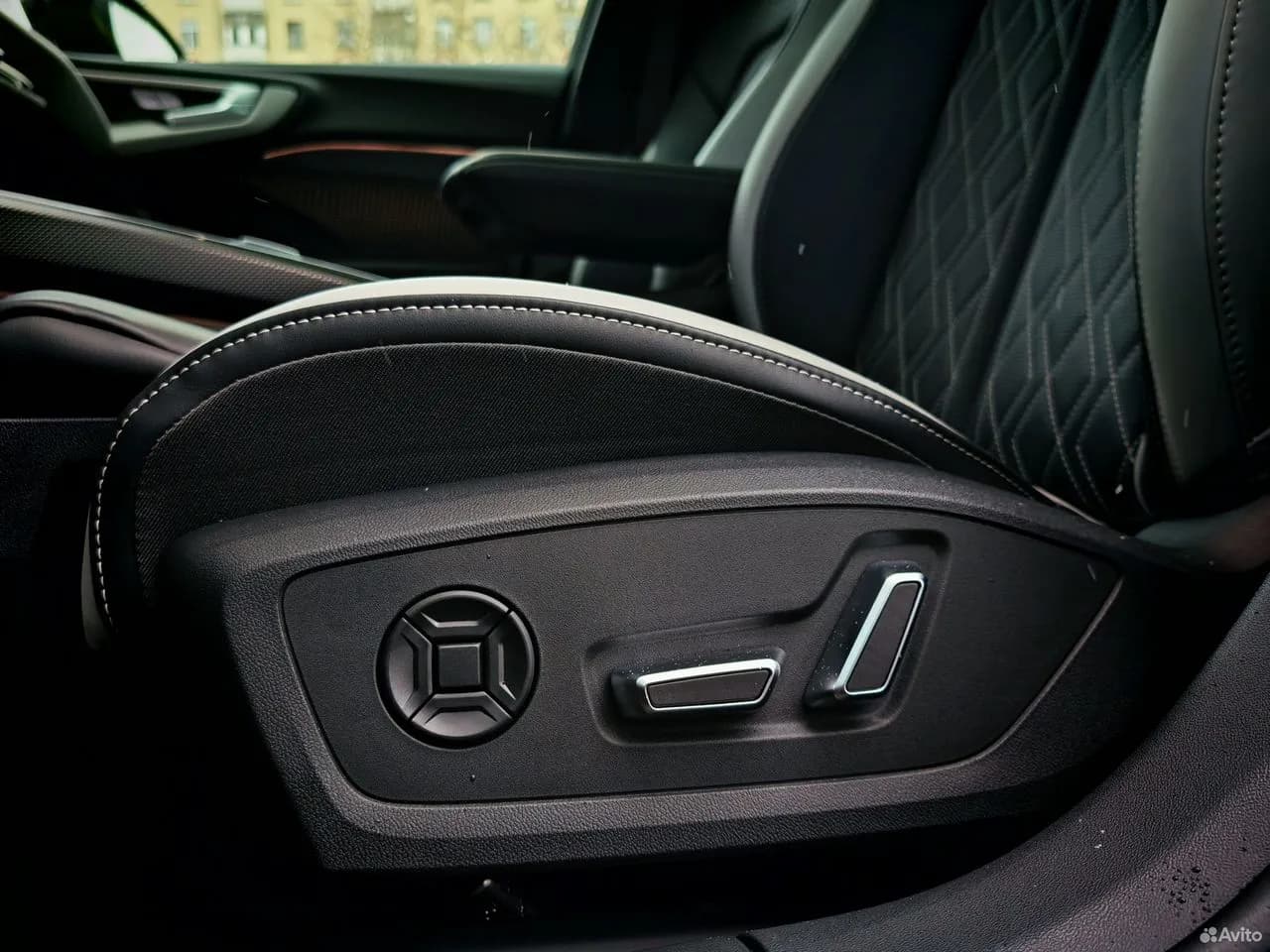 Audi A5L — фото 12