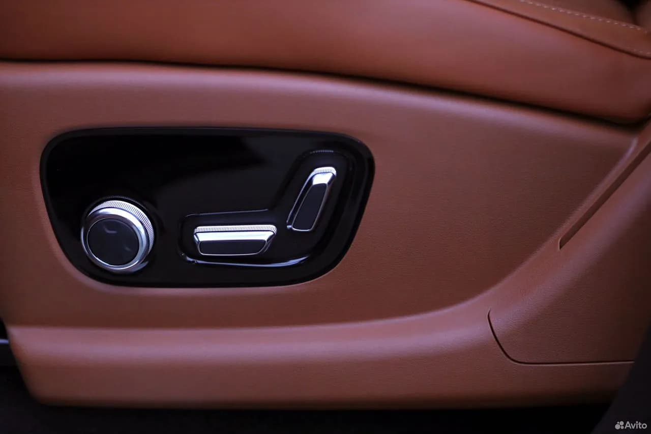 Geely Galaxy M9 — фото 20