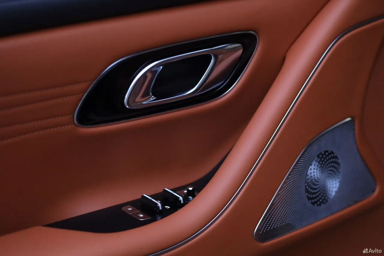 Geely Galaxy M9 — фото 21