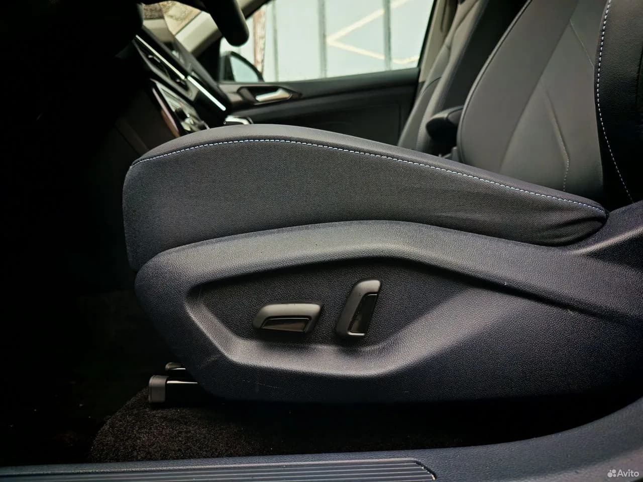 Volkswagen Tharu 1.5 TSI DSG (160 л.с.) 2025 г. 1 км — фото 14