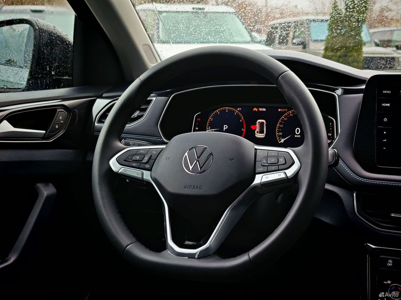 Volkswagen Tharu 1.5 TSI DSG (160 л.с.) 2025 г. 2 км — фото 28