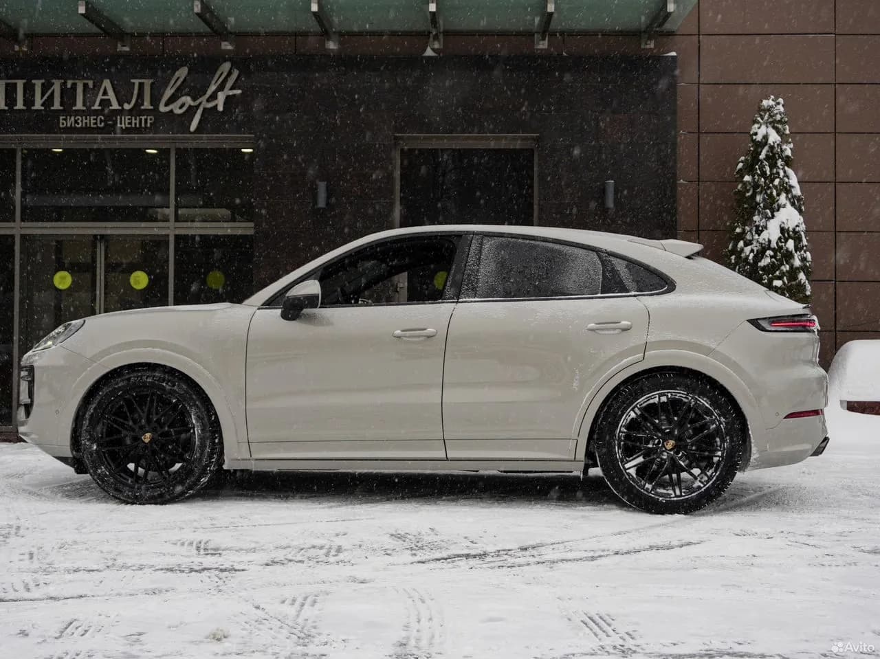 Porsche Cayenne 3.0 4WD AT (353 л.с.) 2025 г. 2 км — фото 9