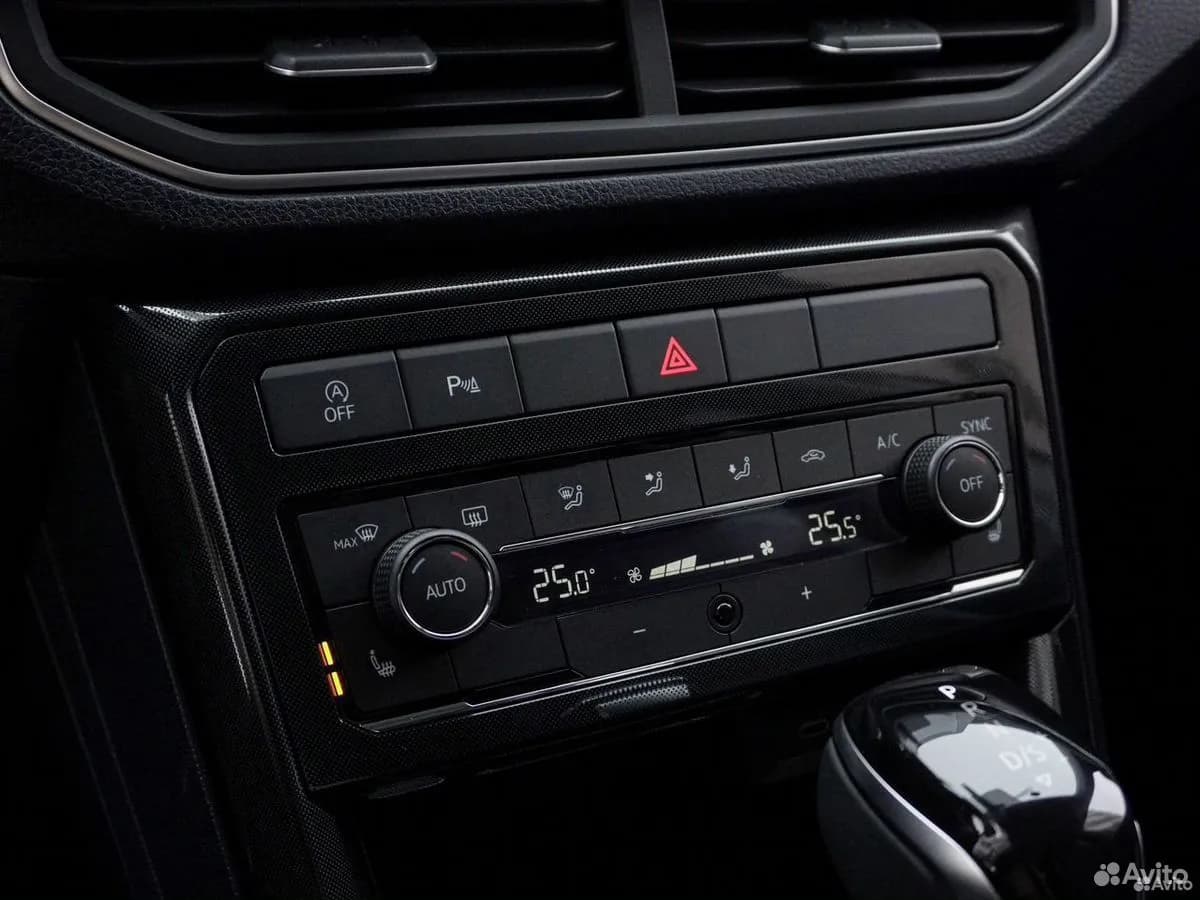 Volkswagen Tharu — фото 21