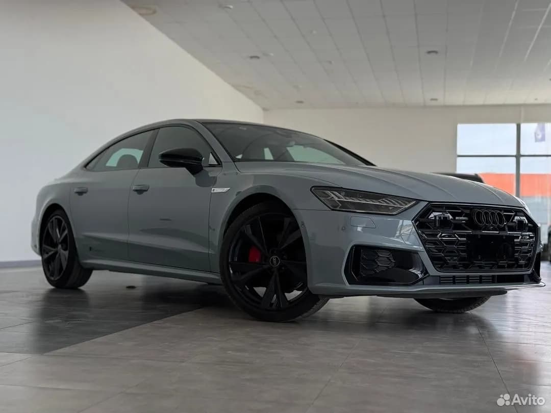 Audi A7L