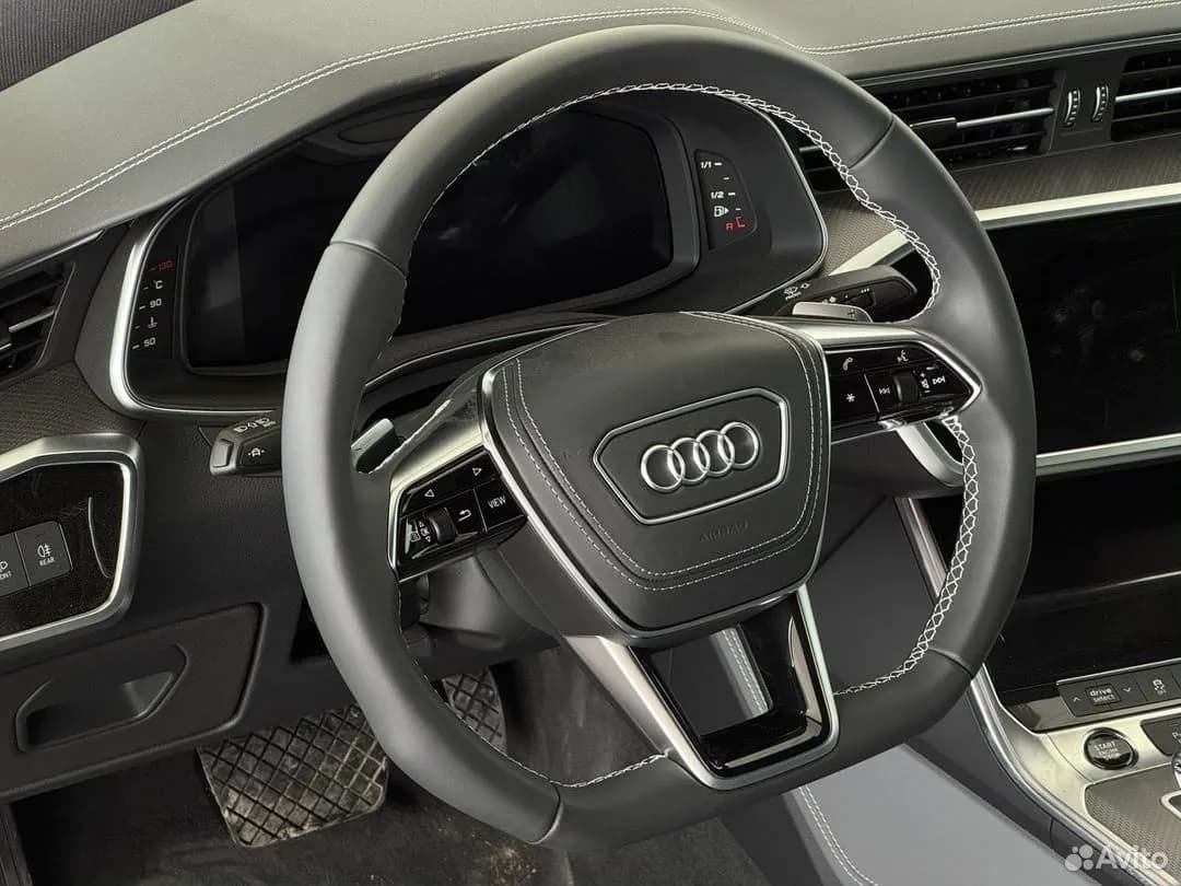Audi A7L — фото 25