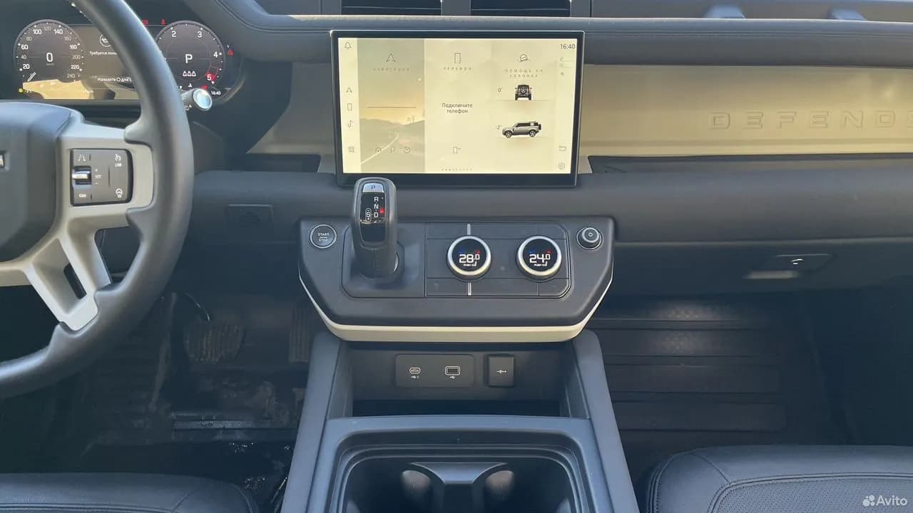 Land Rover Defender — фото 19