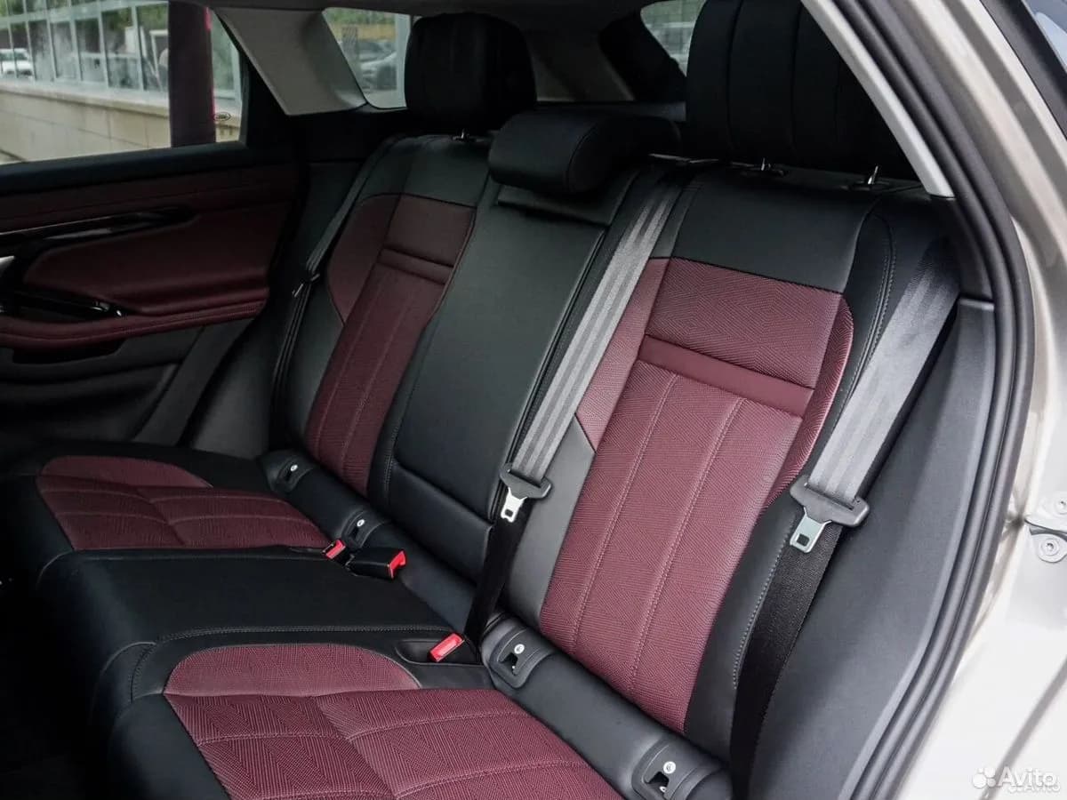 Land Rover Range Rover Evoque — фото 19
