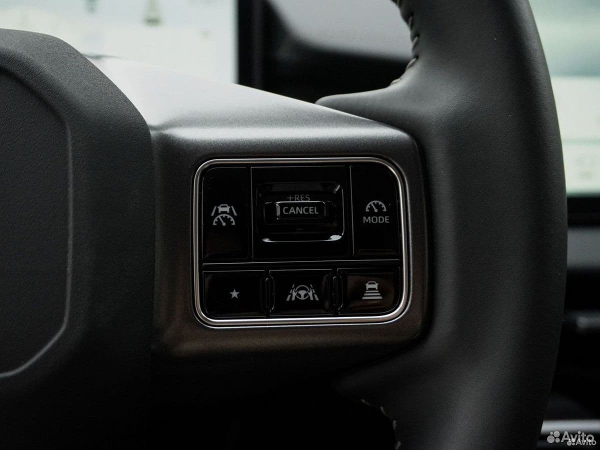Toyota RAV4 — фото 18