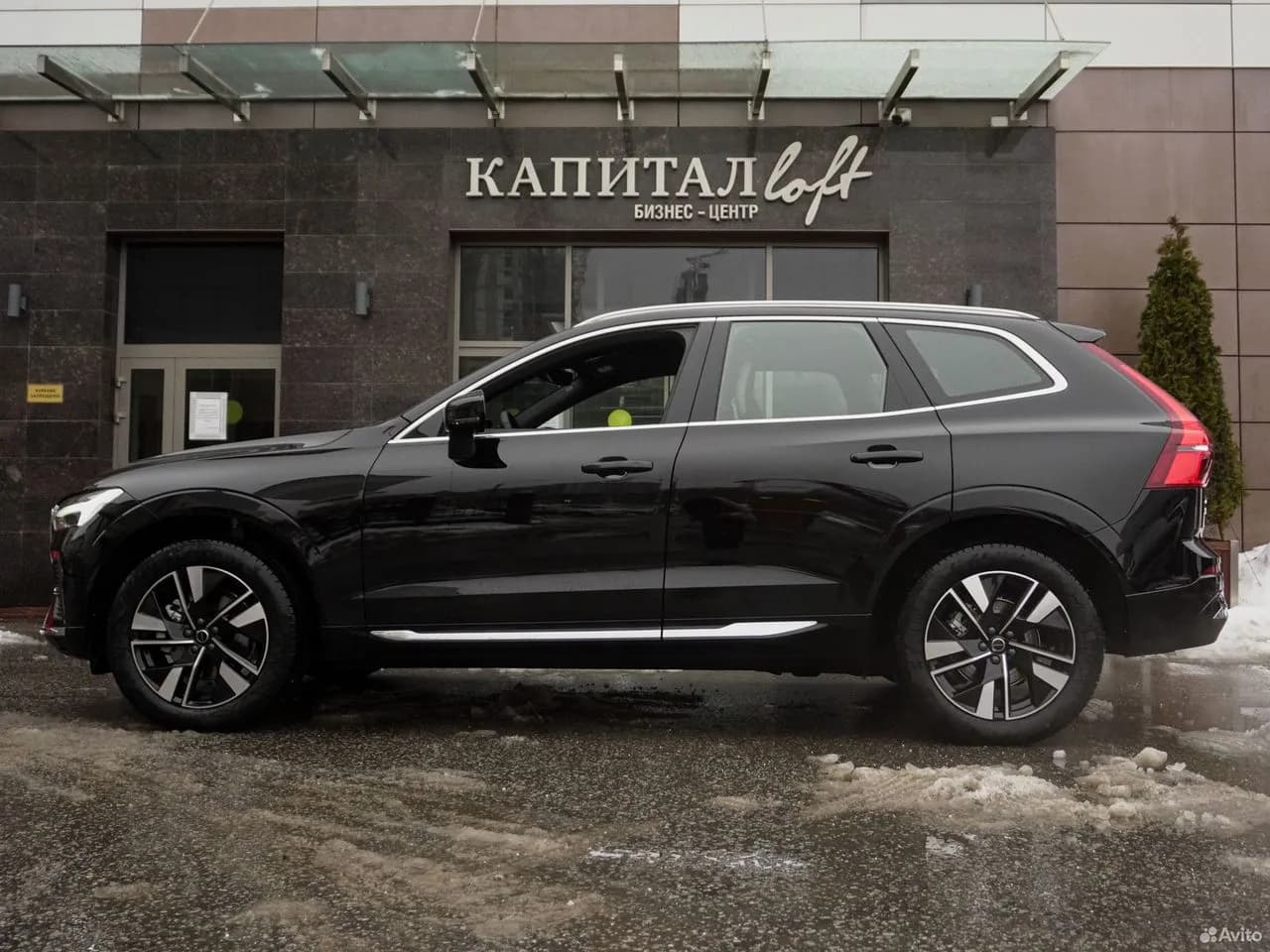 Volvo XC60 — фото 4