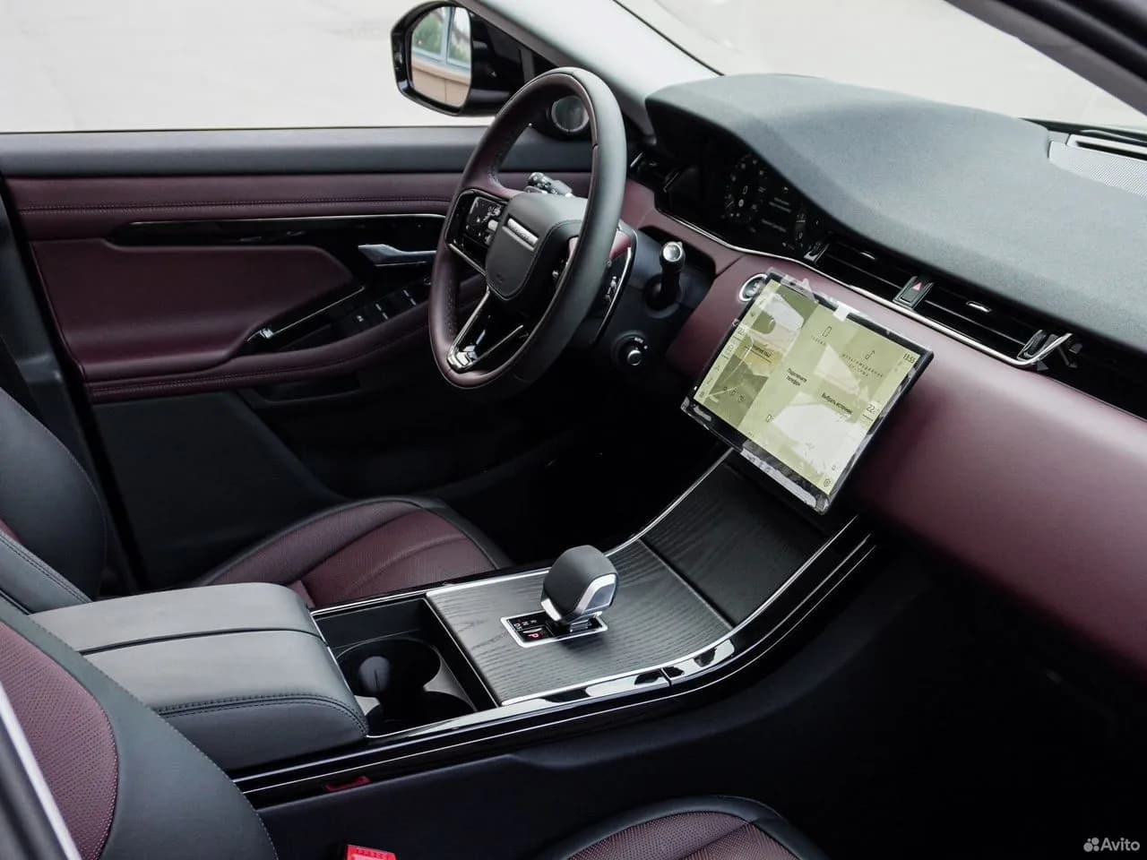 Land Rover Range Rover Evoque — фото 26