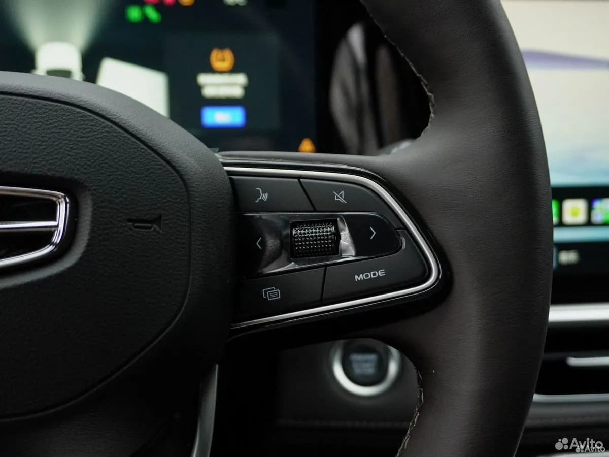 Geely Monjaro — фото 18