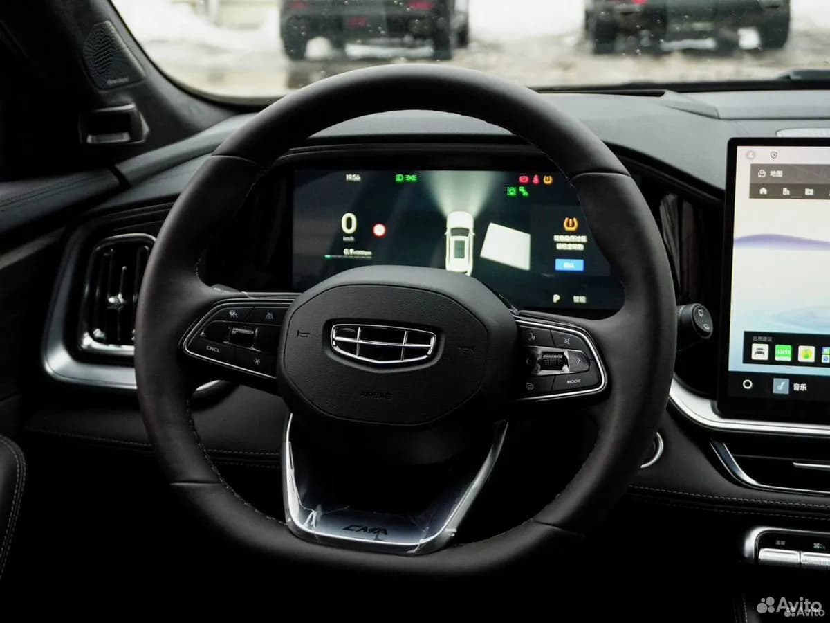 Geely Monjaro — фото 30