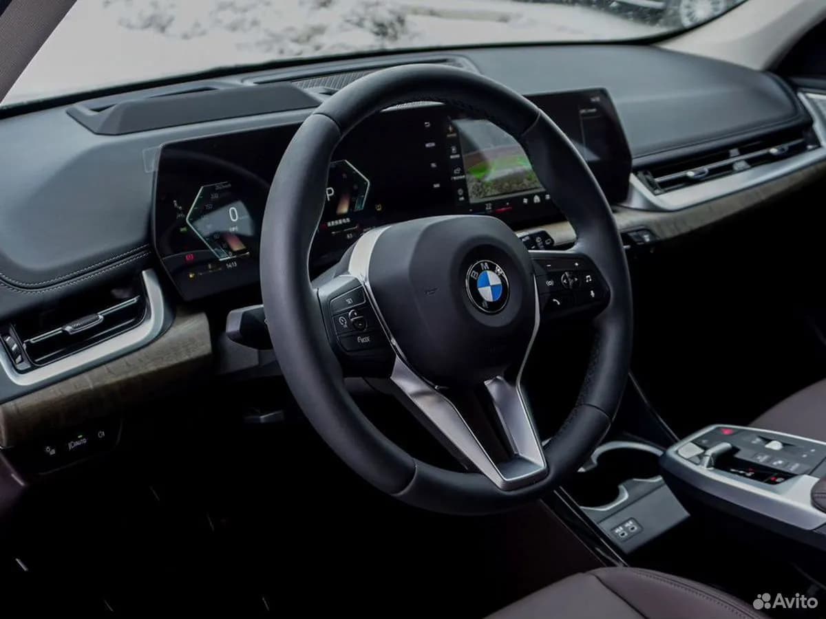 BMW X1 — фото 11